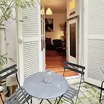 Chic Neighborhood Charming Courtyard 7th Appartamento *