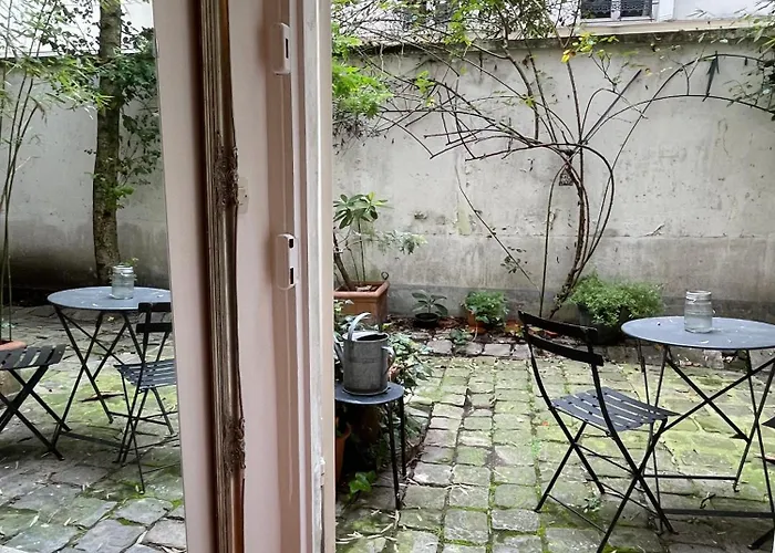 Chic Neighborhood Charming Courtyard 7th Daire *