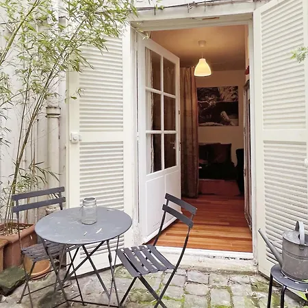 Chic Neighborhood Charming Courtyard 7th *