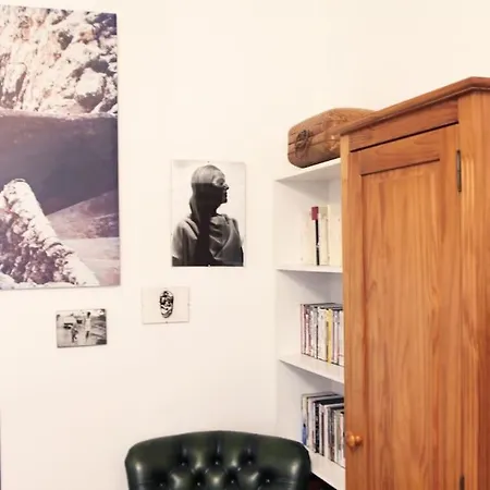 Chic Neighborhood Charming Courtyard 7th * Paris