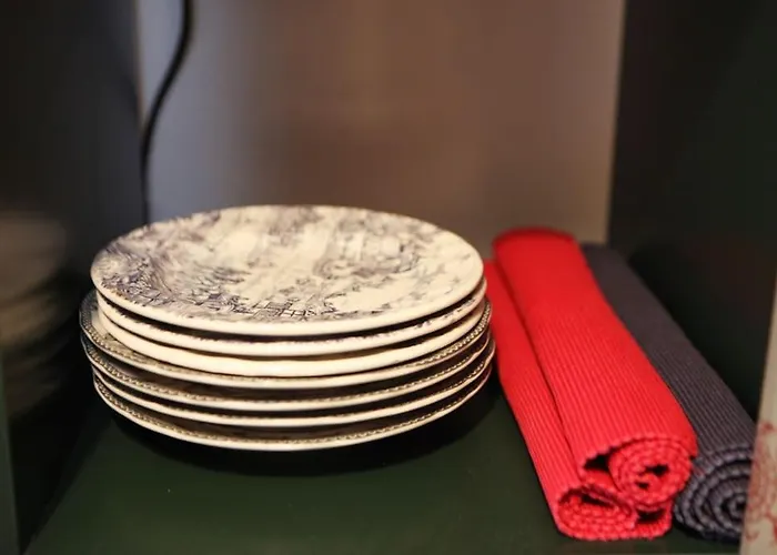 Chic Neighborhood Charming Courtyard 7th Paříž