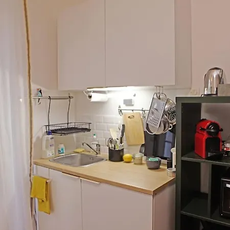 Apartmán Chic Neighborhood Charming Courtyard 7th *